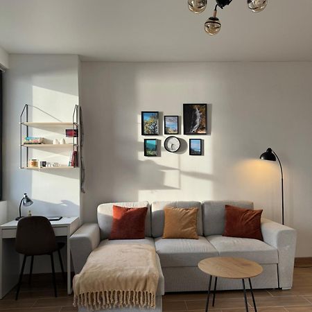 New Apartment With Sea View Махинари Екстериор снимка