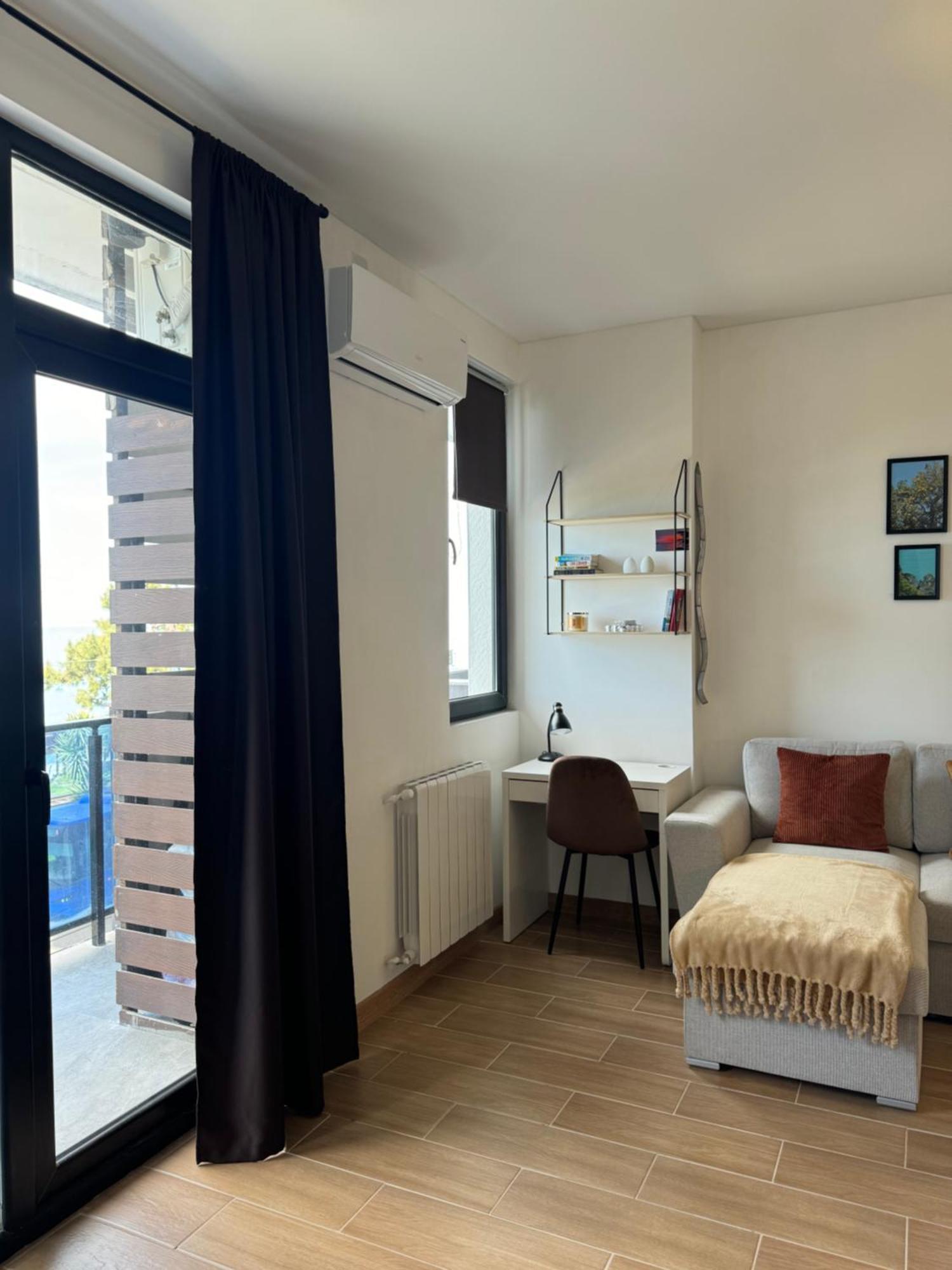 New Apartment With Sea View Махинари Екстериор снимка